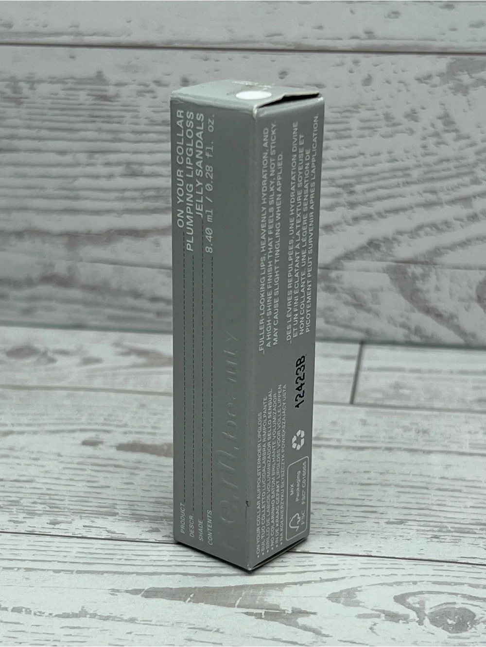 REM Beauty Shimmery Lipgloss - Jelly Sandles